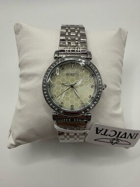 Invicta Wildflower Women’s watch with Cream Honeycomb Dial -32mm, Steel (69296)